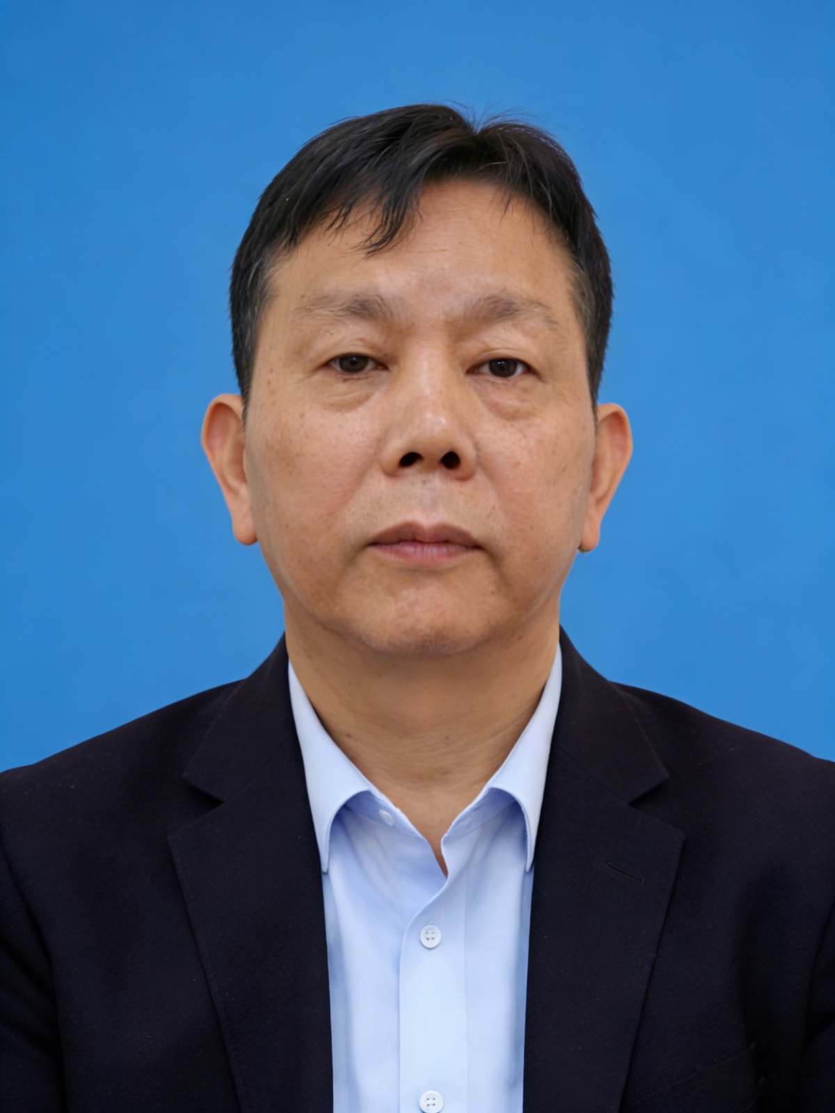 生成证件照 (2).jpg